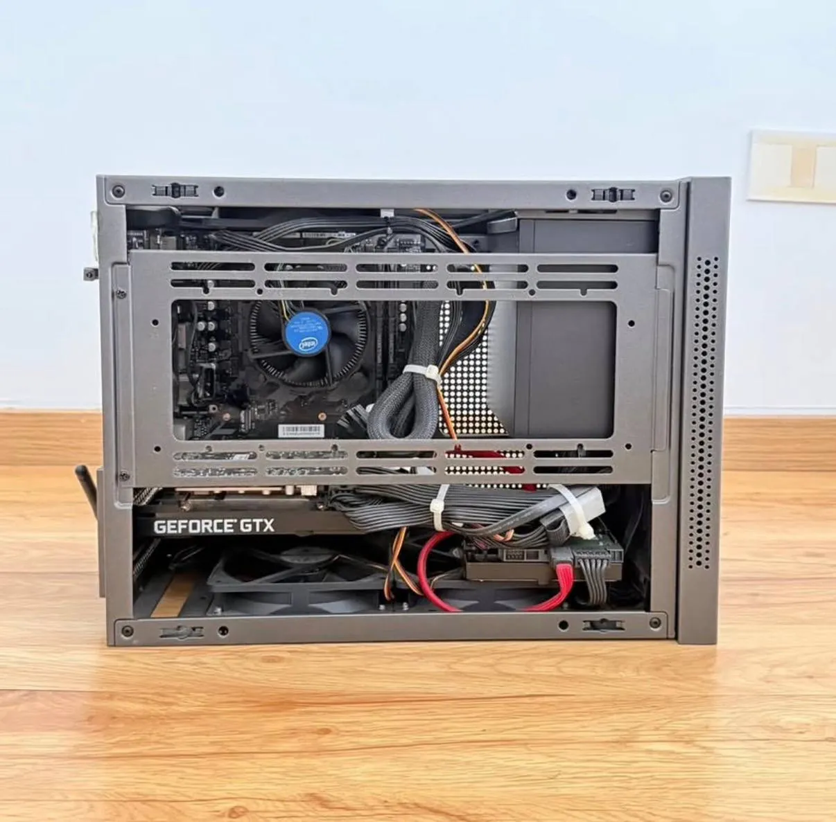 Игровой ПК i5-10400F GTX 1660 SUPER 16 ГБ 5
