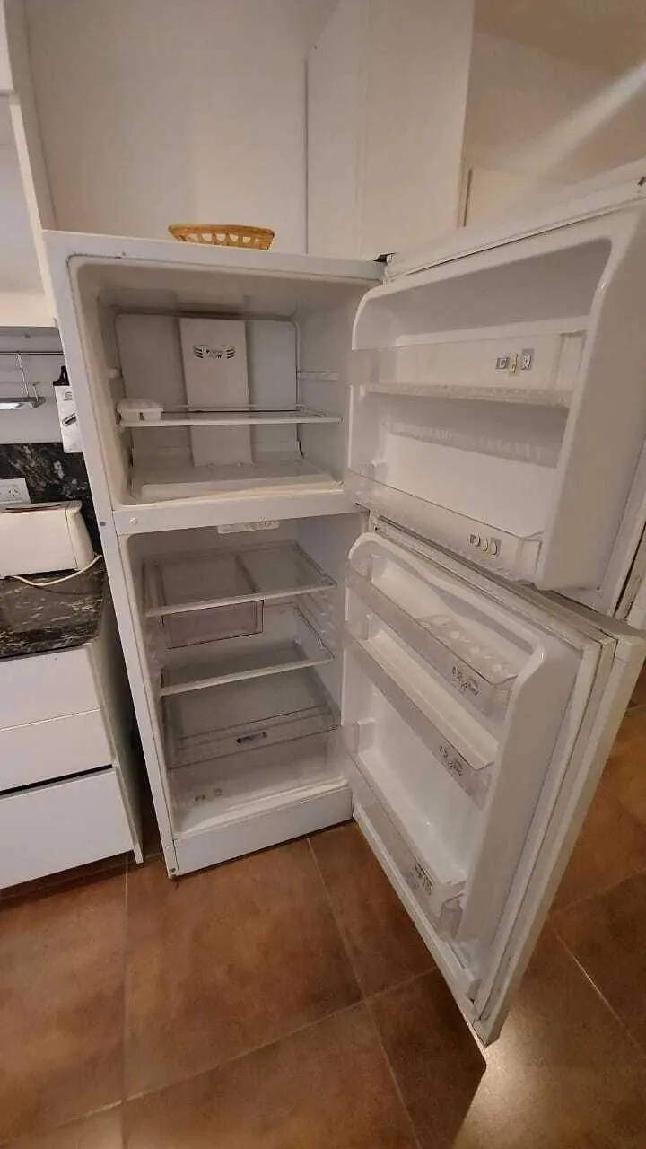 Студия Saavedra Romulo Naon 3500 патио SUM 6