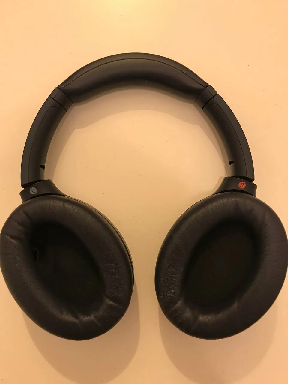 Наушники Sony WH-1000XM4 чёрные 2