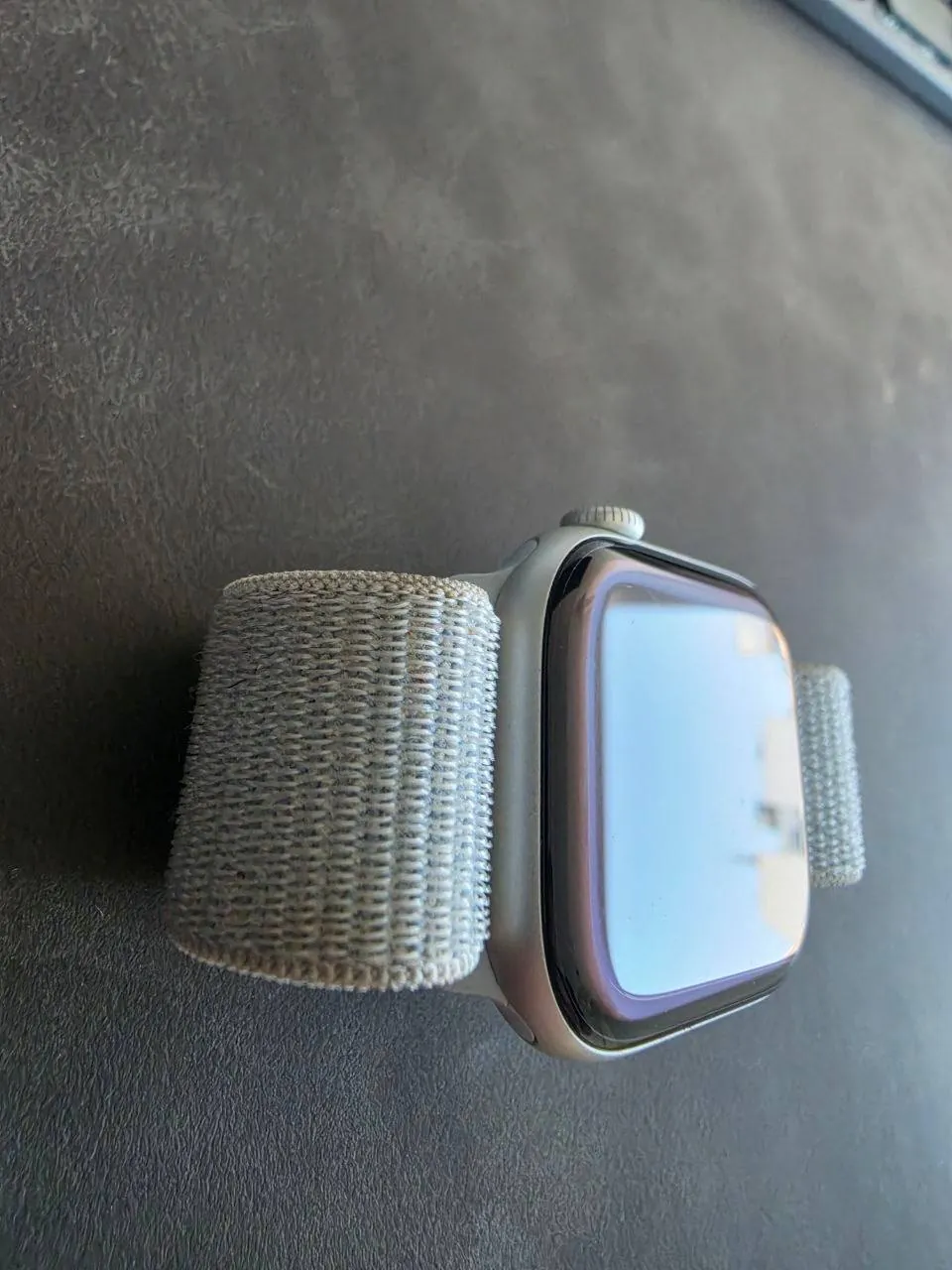 Apple Watch Series 10 46мм GPS серебристый 4