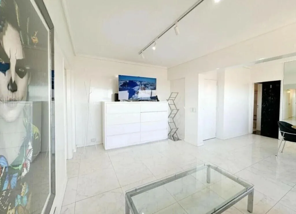 3к квартира Recoleta Montevideo 1900 гараж 9