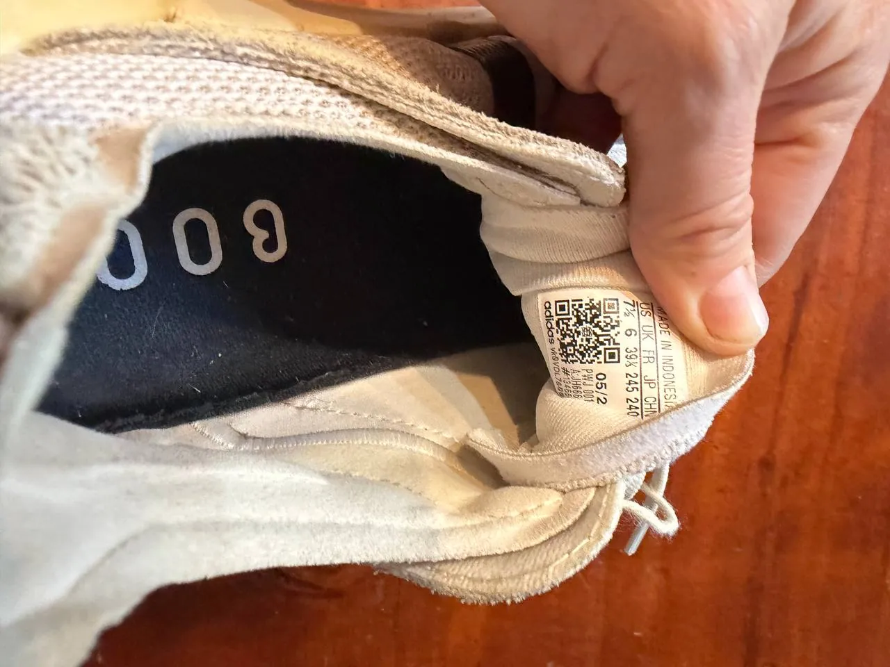 Кроссовки Adidas дубайские почти новые 4