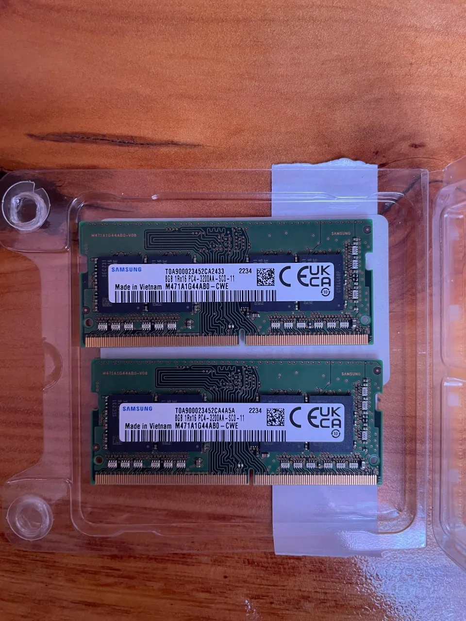 Оперативная память Samsung 16GB DDR4 SO-DIMM 1
