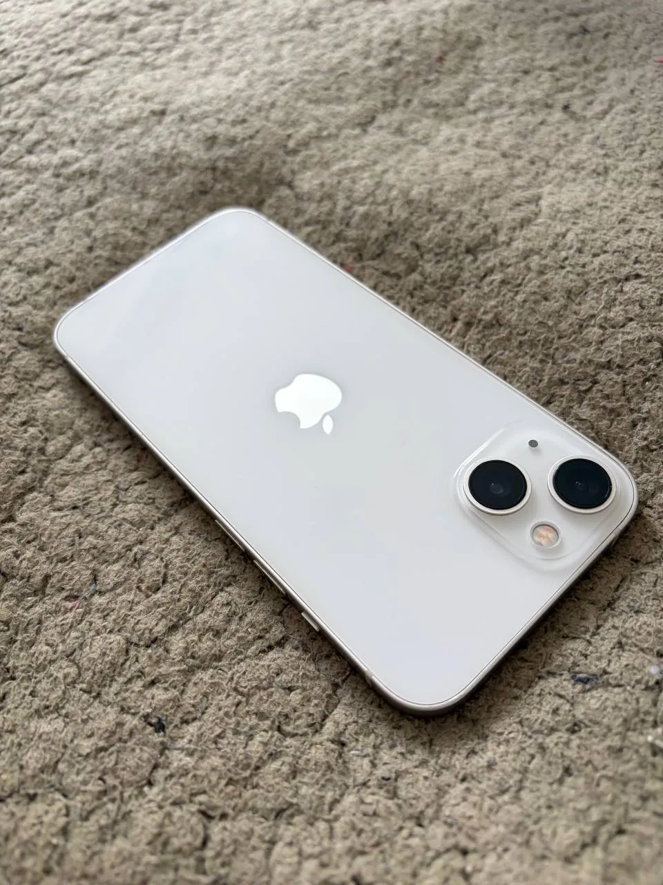 iPhone 13 128GB аккумулятор 75 процентов 2