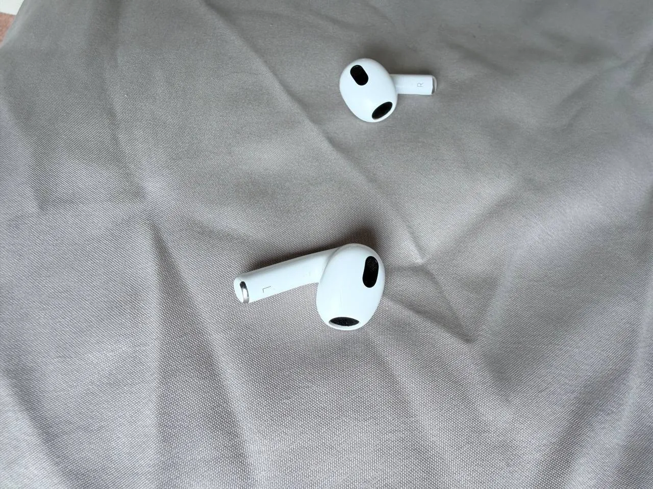 Apple AirPods 3 отличное состояние 75 USD 4
