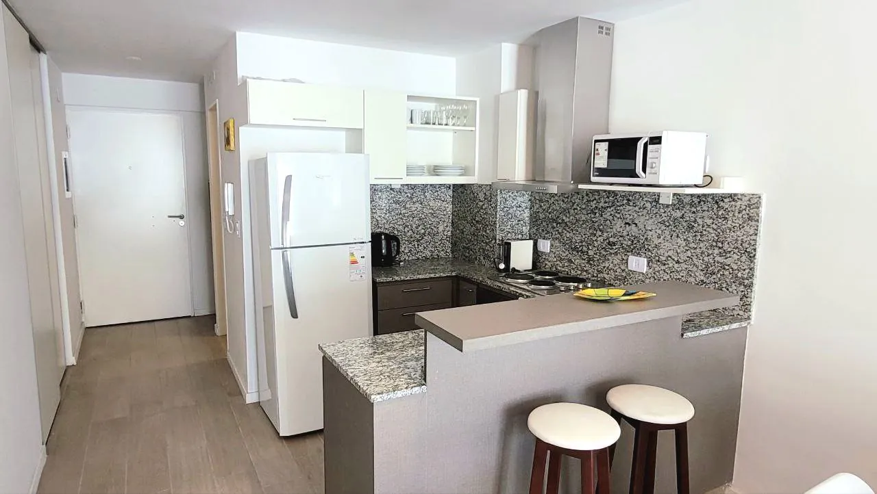 2к квартира Almagro бассейн паррижа 900 USD 6