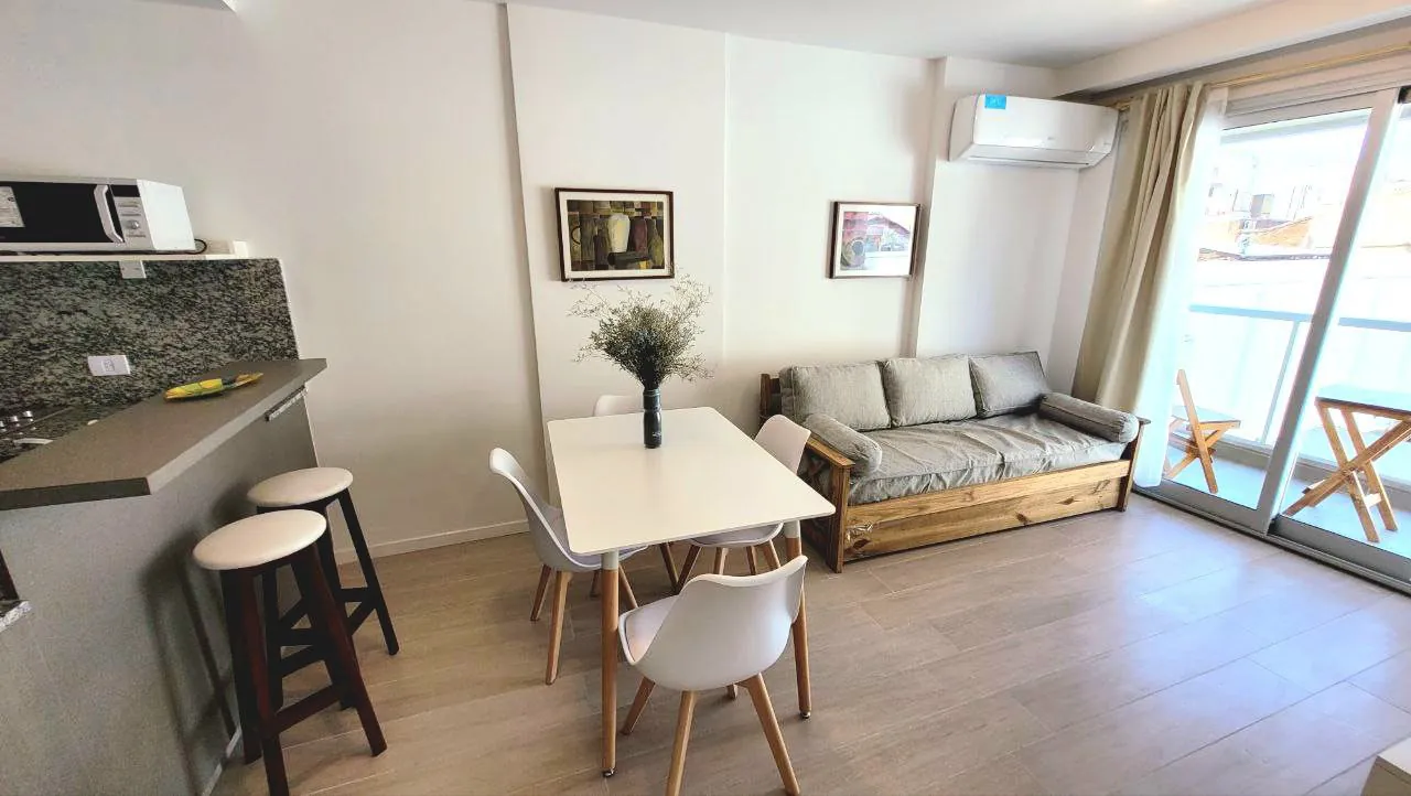 2к квартира Almagro бассейн паррижа 900 USD 2