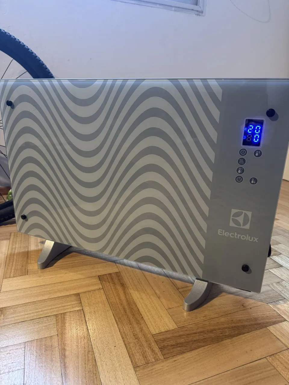 Электрообогреватель Electrolux PVE60 2