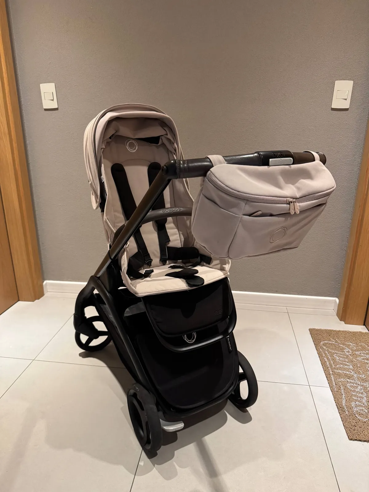Коляска Bugaboo Dragonfly Black Desert Taupe 4