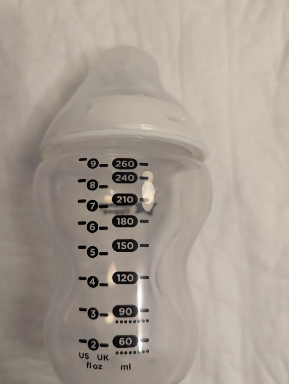 Бутылочки антиколиковые Tommee Tippee Chicco новые 2