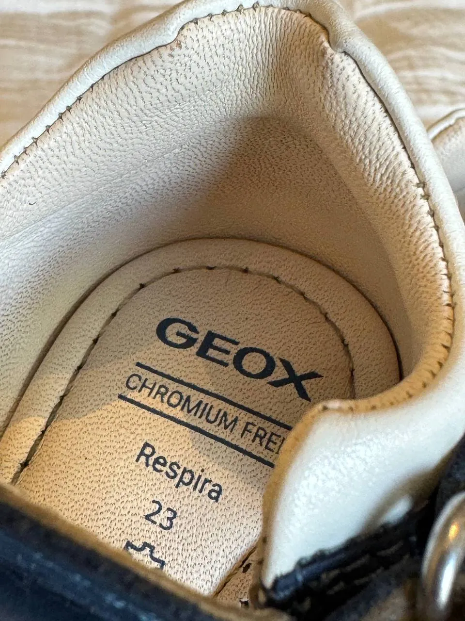 Сандалии Geox натуральная кожа размер 23 2