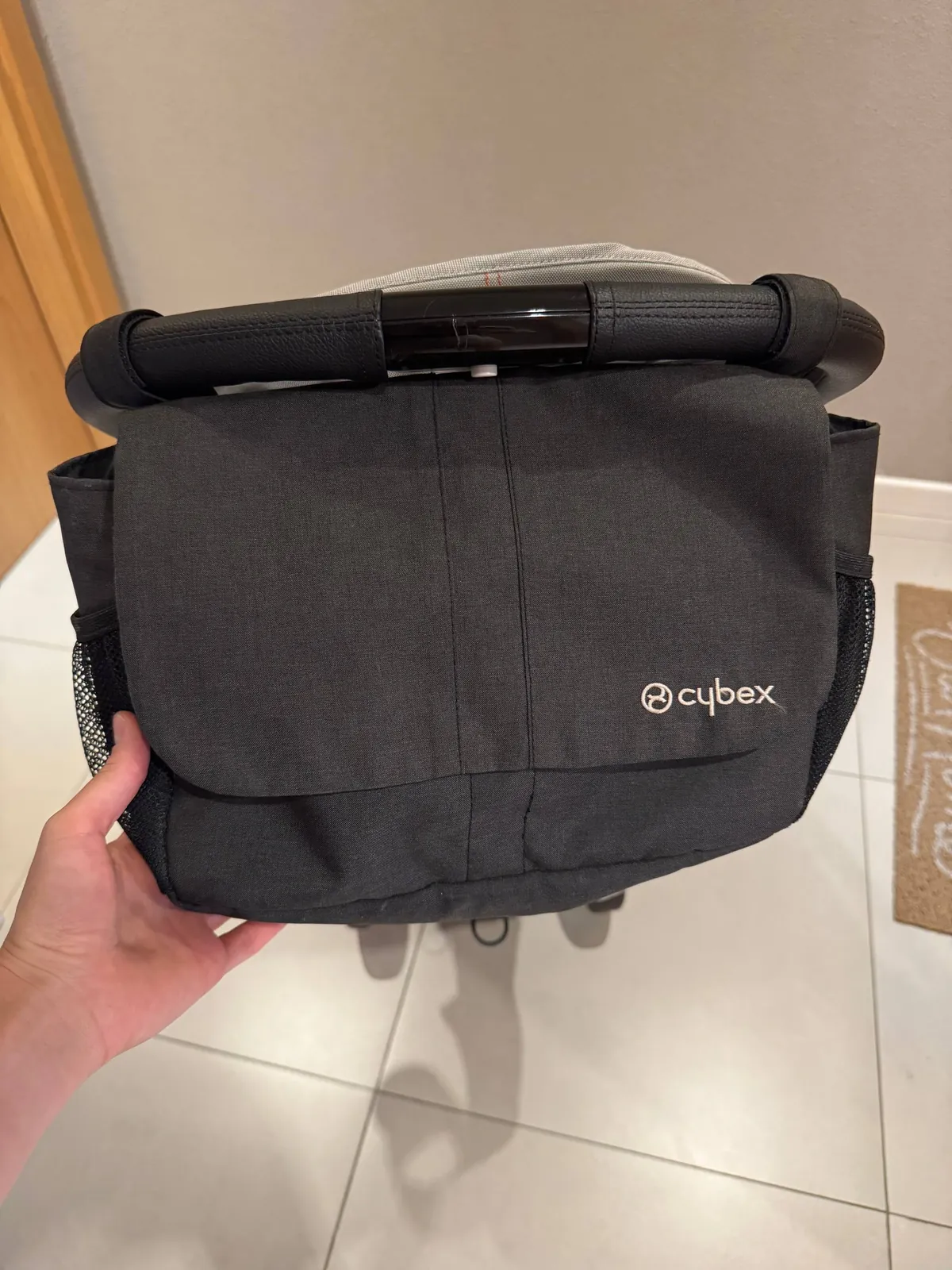 Коляска Cybex Eezy S+ 2 Lava Grey с аксессуарами 5
